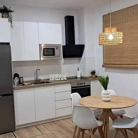 Coffee & Calm Triana Апартаменты *